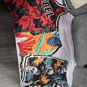 No Boundaries Graphic Shorts with Multicolor Design